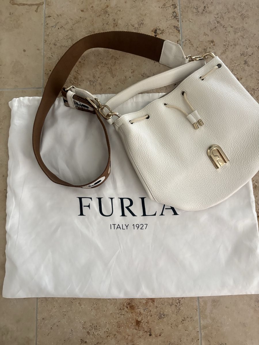 Furla Taschen für Damen: Furla Tasche  – Gebraucht aus Zürich von AJO91