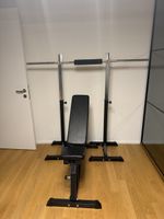 Hantelbank mit Hantelablage und Langhantelstange, gebraucht