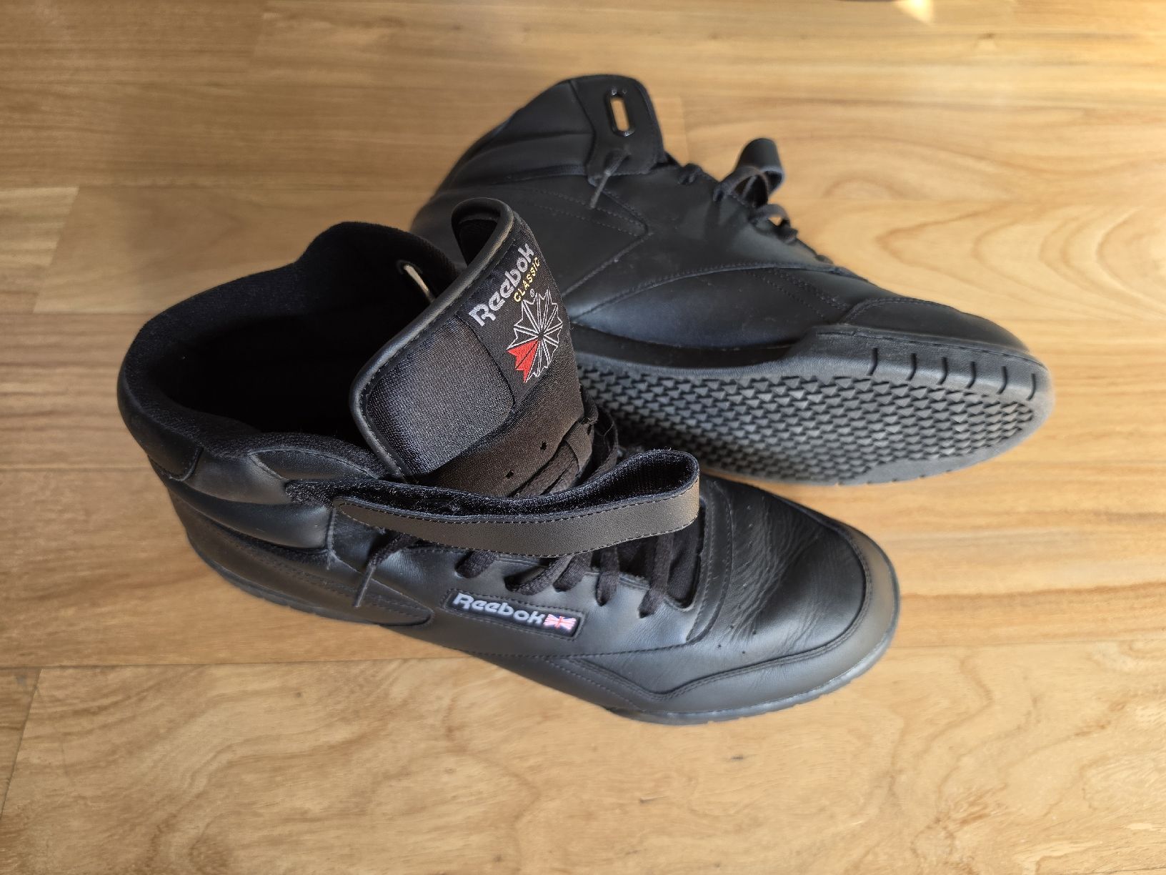 Reebok Scarpe da uomo: Reebok Classic Boots Stiefel 48.5 – Usato da Zürich venduto da reldoenk 1