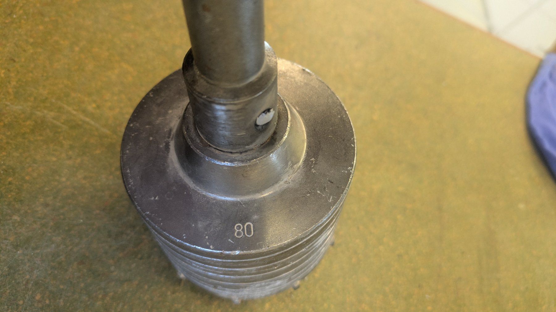 Tutti gli attrezzi: SDS max Kronenbohrer 80mm (und/oder 65mm) – Usato da Lotzwil venduto da Kape 3