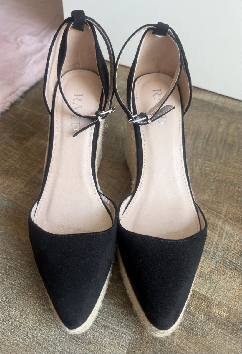 Damenschuhe: Damen Sandale Raid Gr. 38 – Gebraucht aus Lachen SZ von zsucard 1