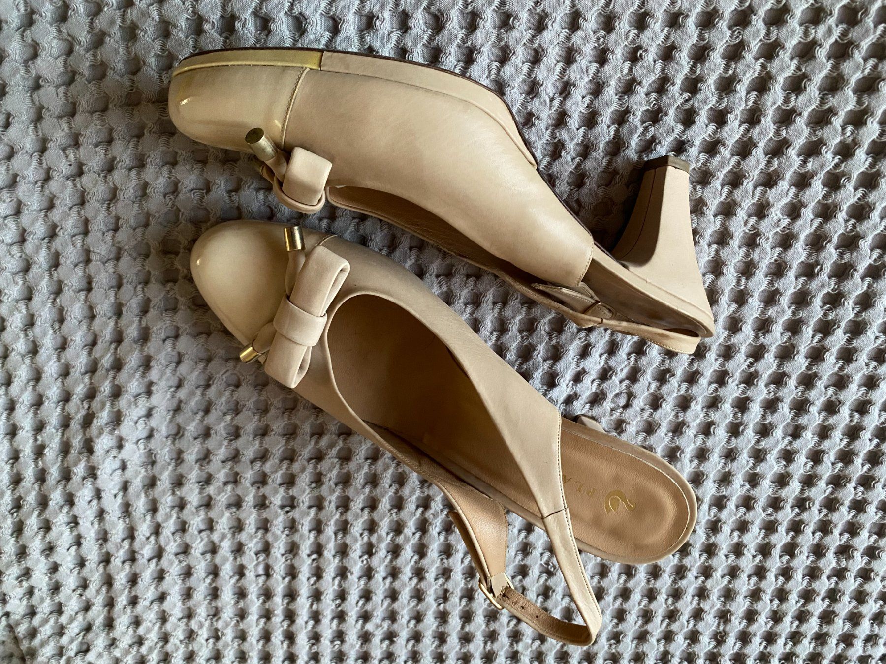Damenschuhe: Platino Pumps – Gebraucht aus Winterthur von ele_ct6p