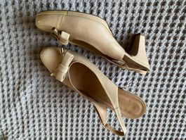 Platino Pumps