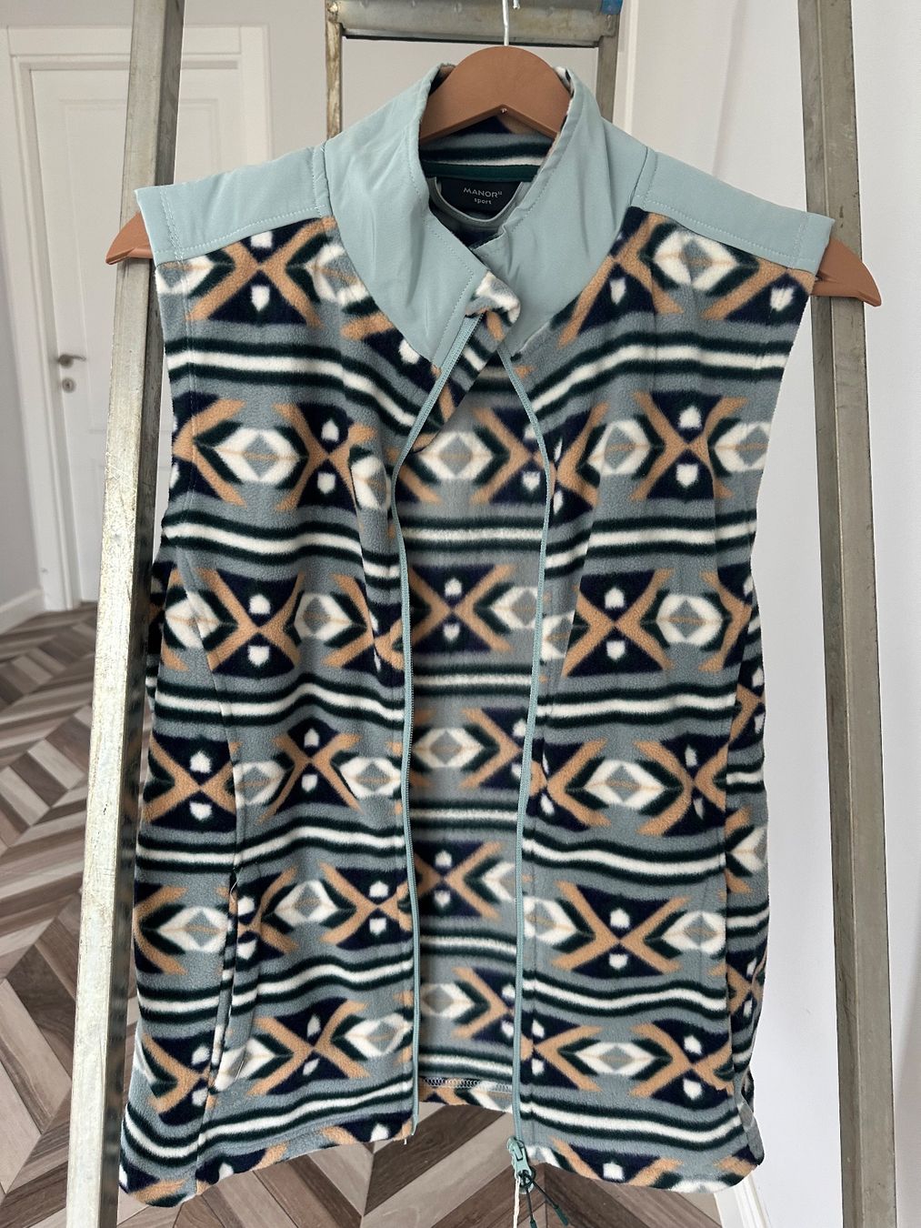 Gilet & Giacche senza maniche: West vest Manor – Nuovo e nell'imballaggio originale da Luzern venduto da zen_gx5k 2