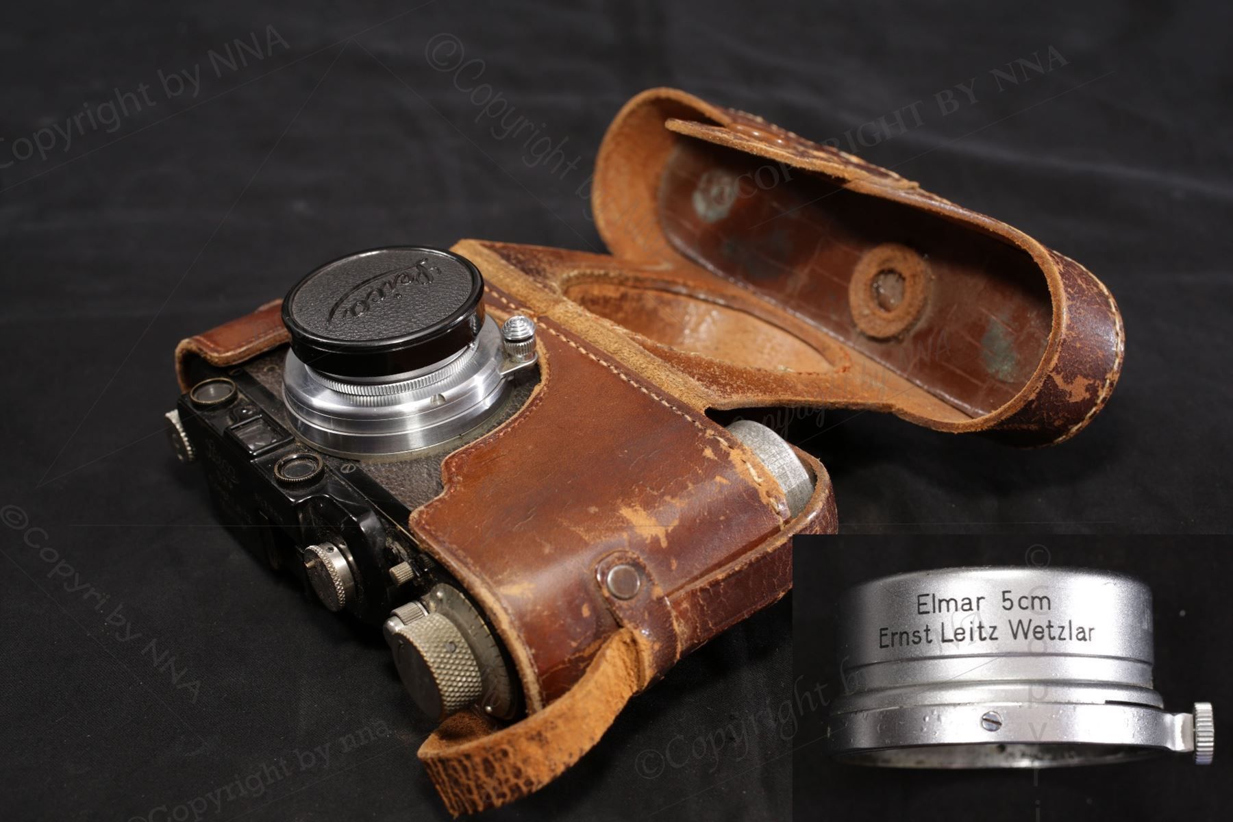 Leica Fotocamera: Leica-II- mit Summar 5cm und Elmar 5cm – Usato da St. Gallen venduto da Acer0110 9