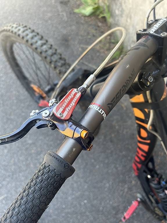 Velos: Downhill Wilson Devinci 27.5 – Gebraucht aus Thun von Jaeeeel 2