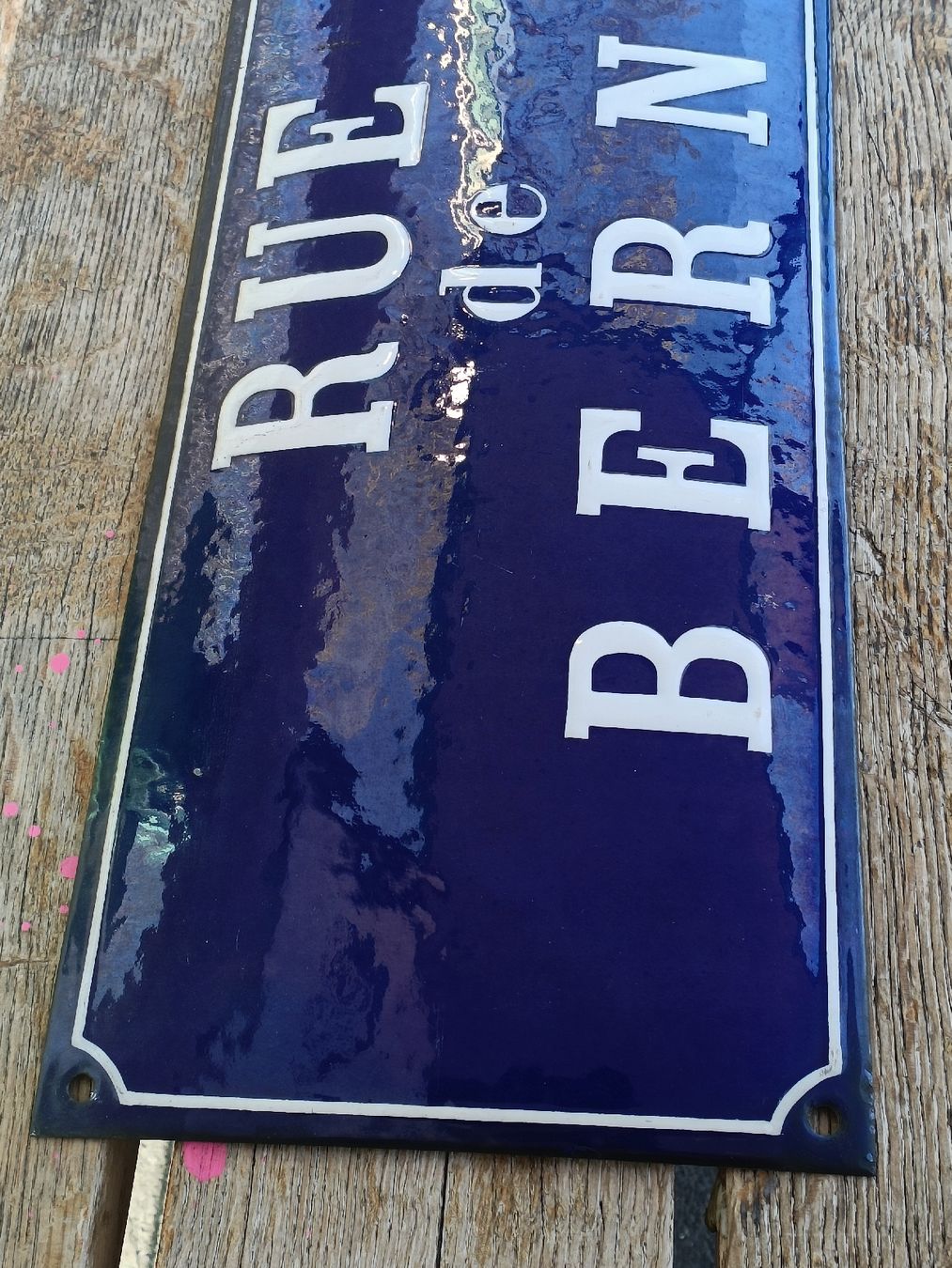 Insegne: Massives original Emaille Strassen Schild Rue de Berne – Usato da Brugg AG venduto da Ente015 2