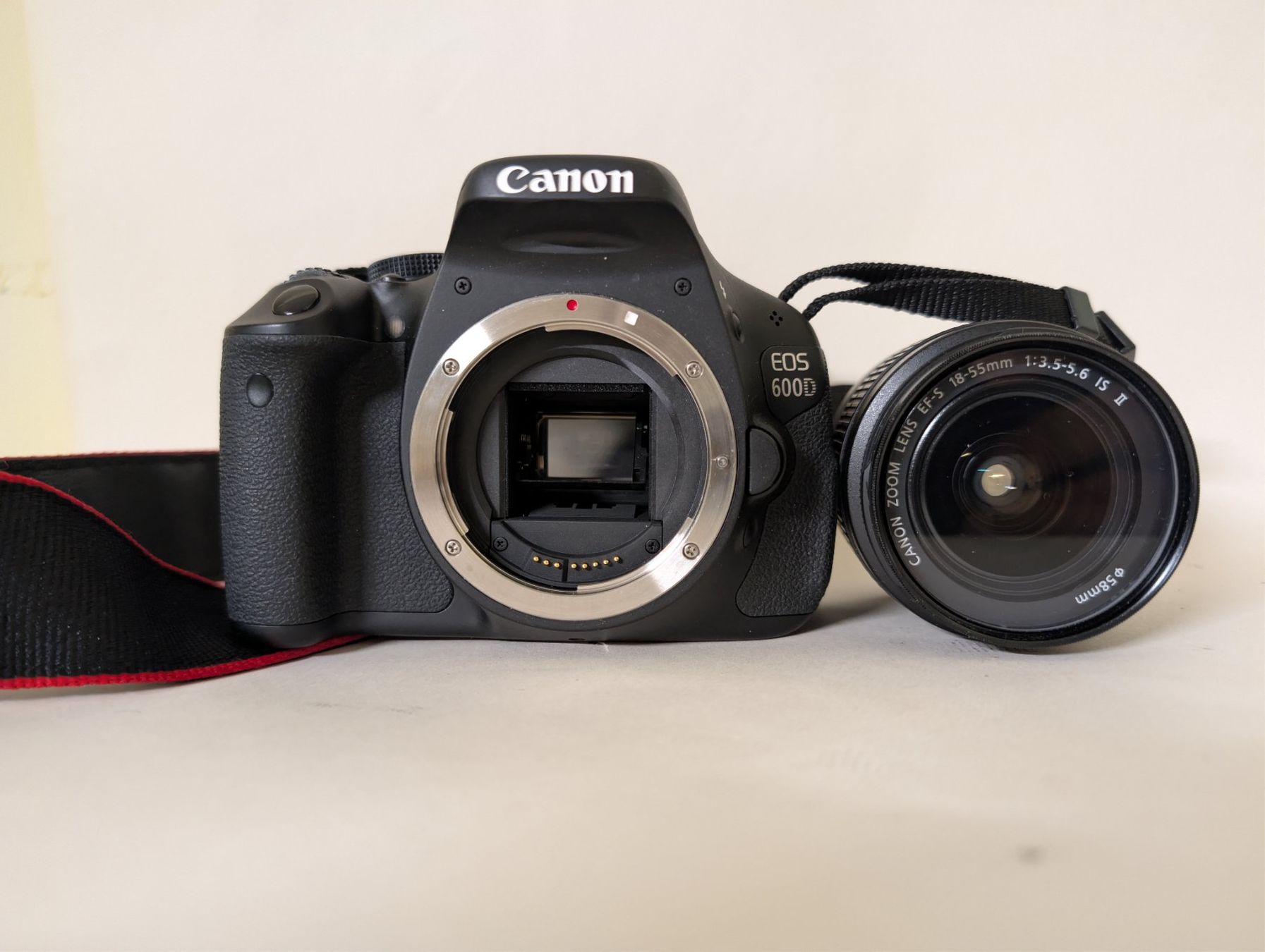 Canon Appareil photo: Canon 600D – D'occasion à Grosswangen par Telepathy 1