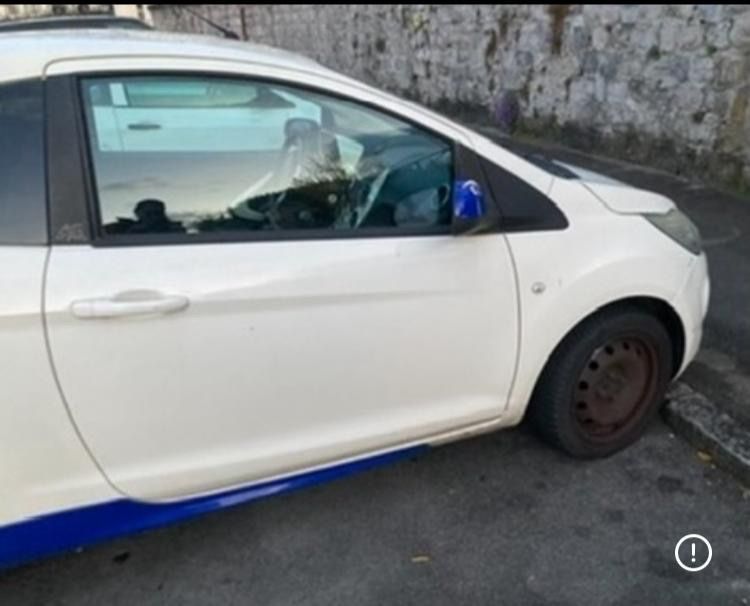 Ford Autos: Ford Ka – Gebraucht aus St-Gingolph von Rm_l 2