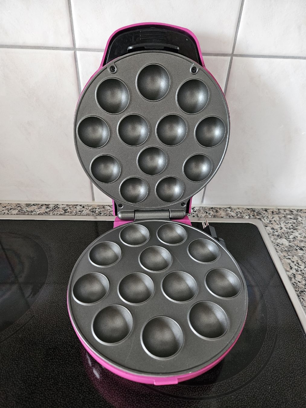 Elettrodomestici da cucina: Babycakes Cake Pops Maker – Usato da Cham venduto da Fischli84 1