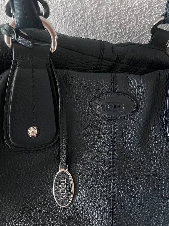 Sacs femmes: Tods Ledertasche – D'occasion à Kloten par naz_2c9c 1