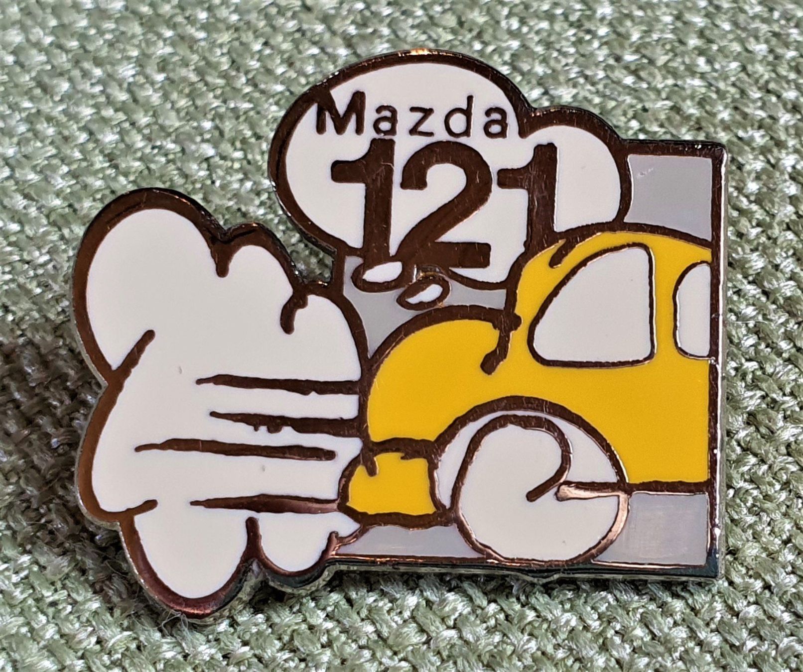 Spille: C436 - Pin Auto Mazda 121 – Usato da Reinach BL venduto da Boston-Verkauf