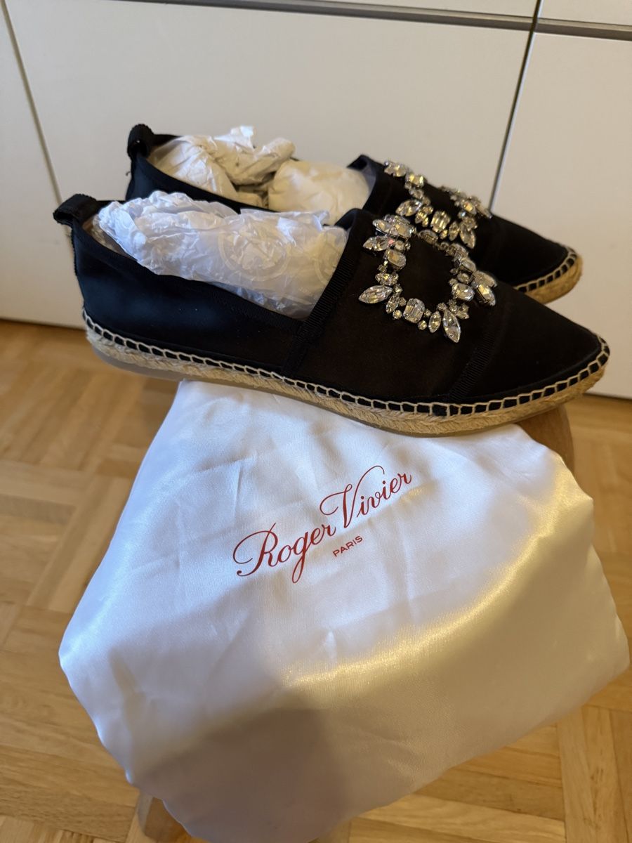 Scarpe da donna: Roger Vivier Satin Espadrilles – Nuovo (secondo la descrizione) da Versoix venduto da pen_6hgs 6