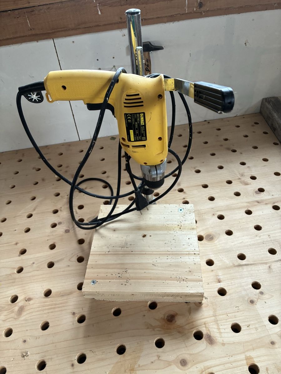 Dewalt Trapani: Bohrmaschine Dewalt – Usato da Menznau venduto da dar_w9yg