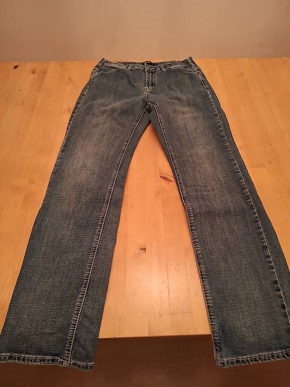 Pantaloni: Jeans Grösse 176 – Usato da Schinznach-Dorf venduto da StoepfiR
