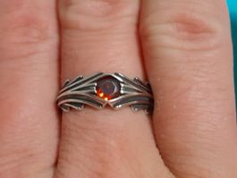 Ring mit Zirkonia, 2g, Große 54-60 (verstellbar)