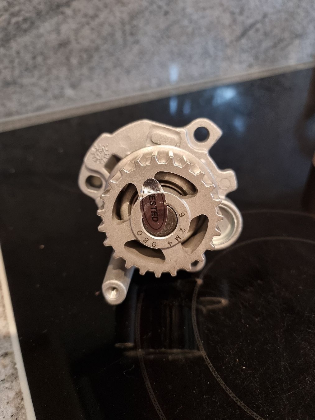 Audi Alle Autoersatzteile: Wasserpumpe Audi A3 2.0 TFSI – Neu und originalverpackt aus Balzers von Homeandgarden 1