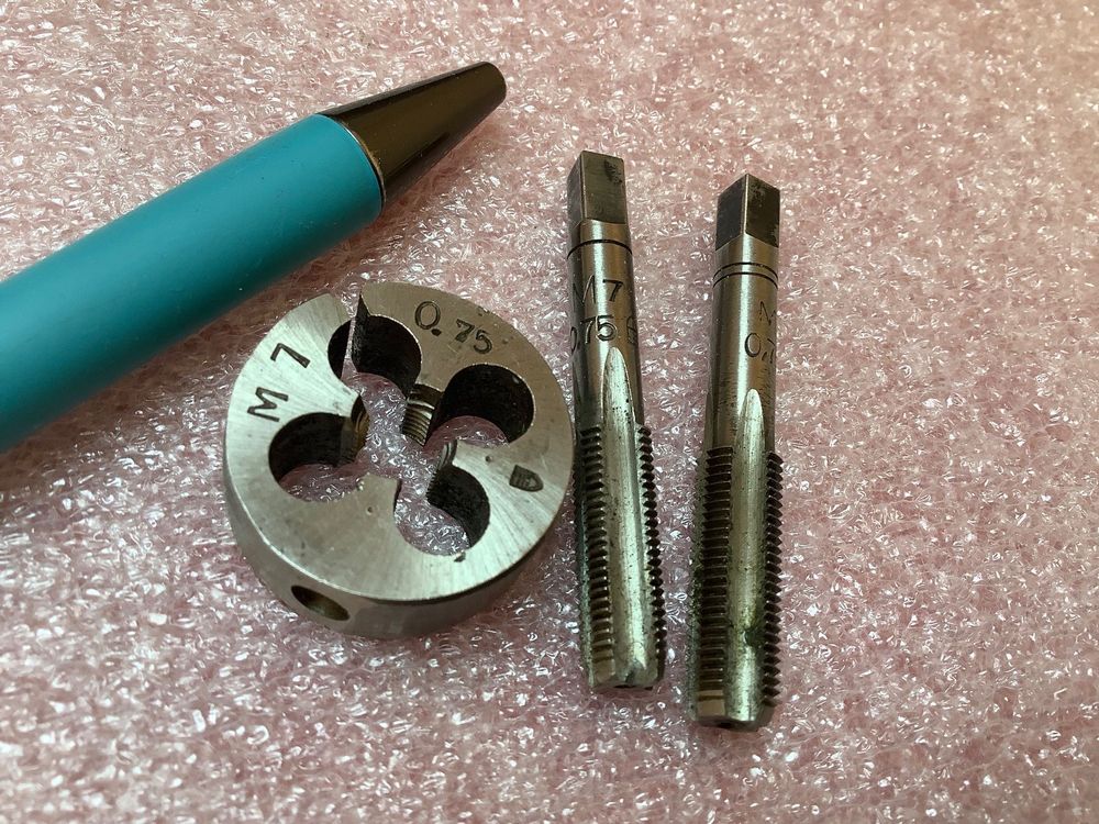 QUARKZMAN Gewindebohrer M7x0,5 H2 100mm - Extra Langer Gewindeschneider Aus HSS-Stahl