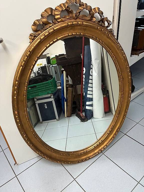 Miroirs: specchio antico ovale – D'occasion à Muralto par FotoGarbani