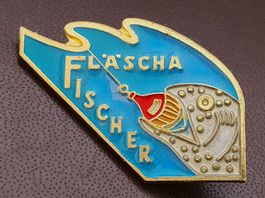 R853 - Pin Fläscha Fischer / Flaschen Fisch  Nr. 024/500