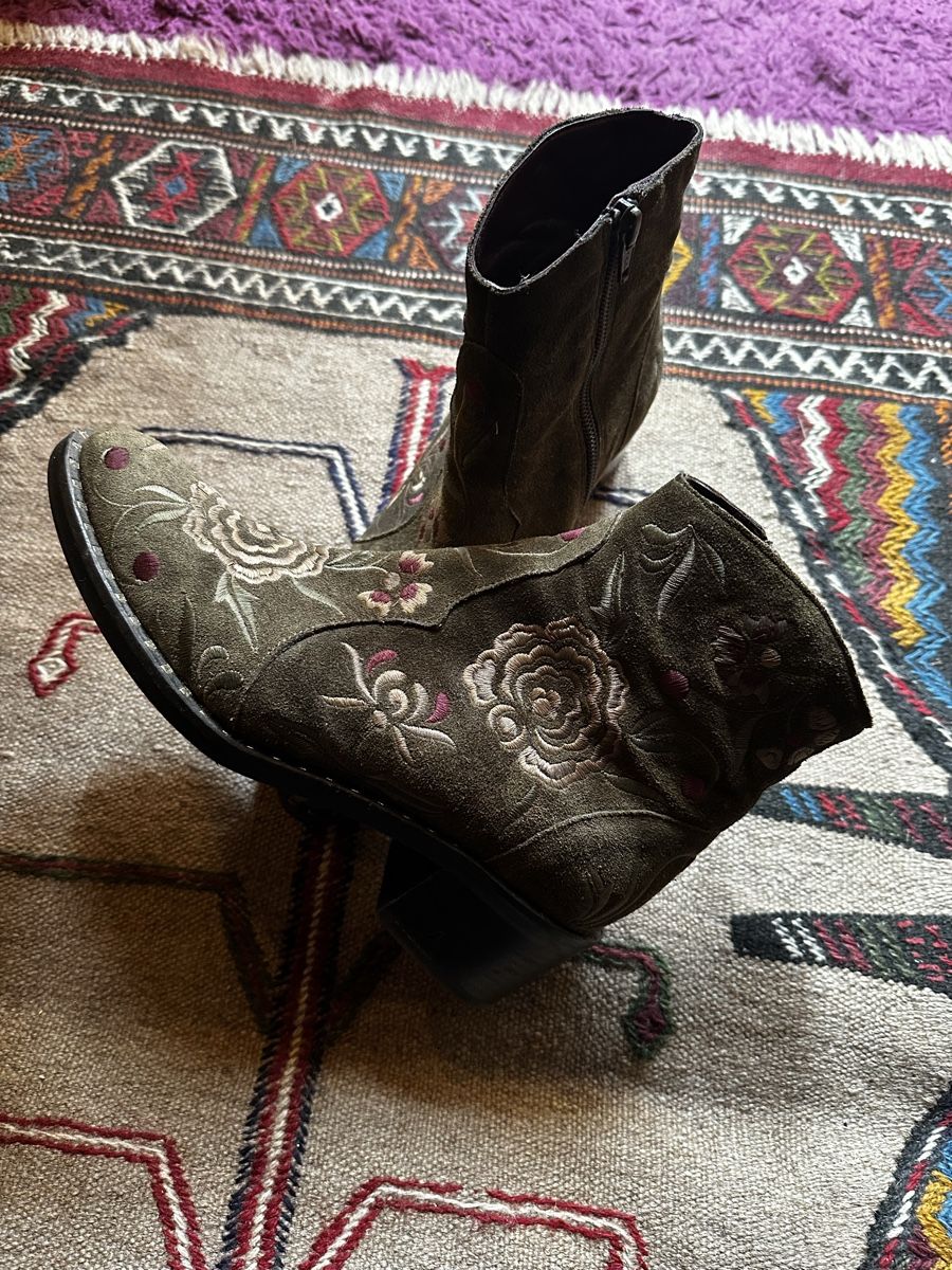 Chaussures femmes: Stiefelette von Progetto – D'occasion à Donat par troja007 1