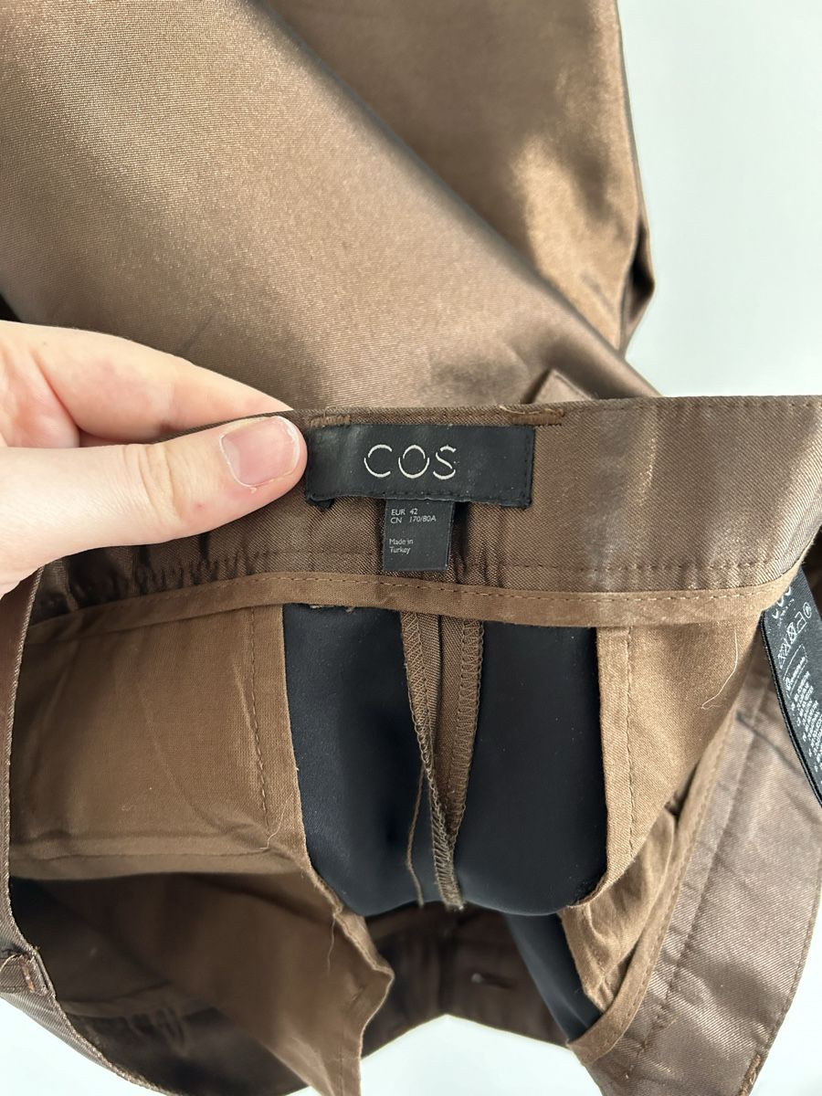 Cos Completi & Tailleur: Brauner Blazer mit passender Hose – Usato da Winterthur venduto da cotton97 3