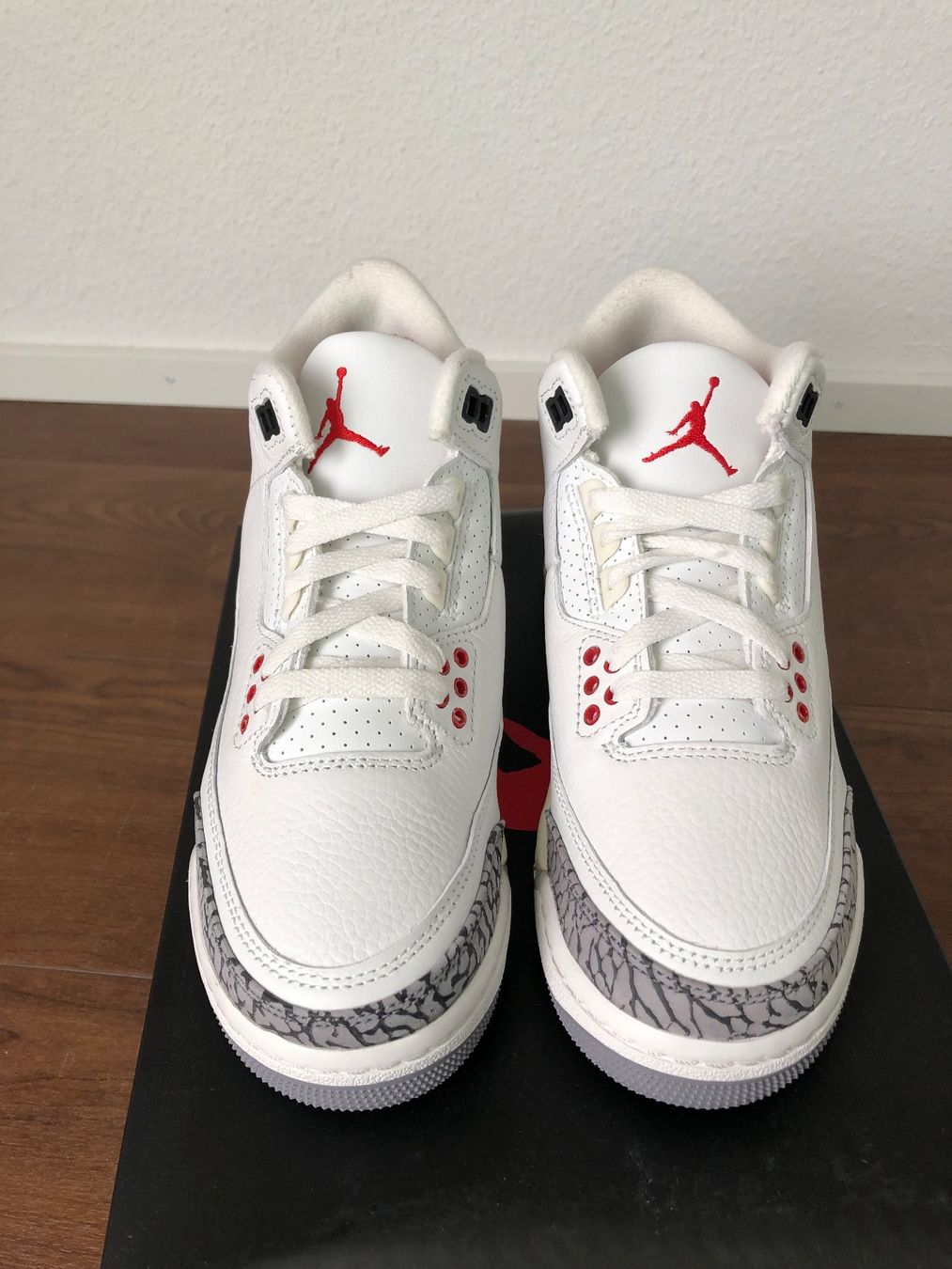 Jordan Schuhe für Jungen: Nike Air Jordan 3 Retro White Cement EU38 – Neu und originalverpackt aus Baar von tortuga72 2