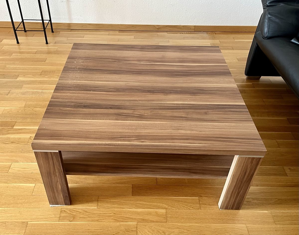 Tavoli: Beistelltisch aus massivem Holz – Usato da Möriken AG venduto da Libero013