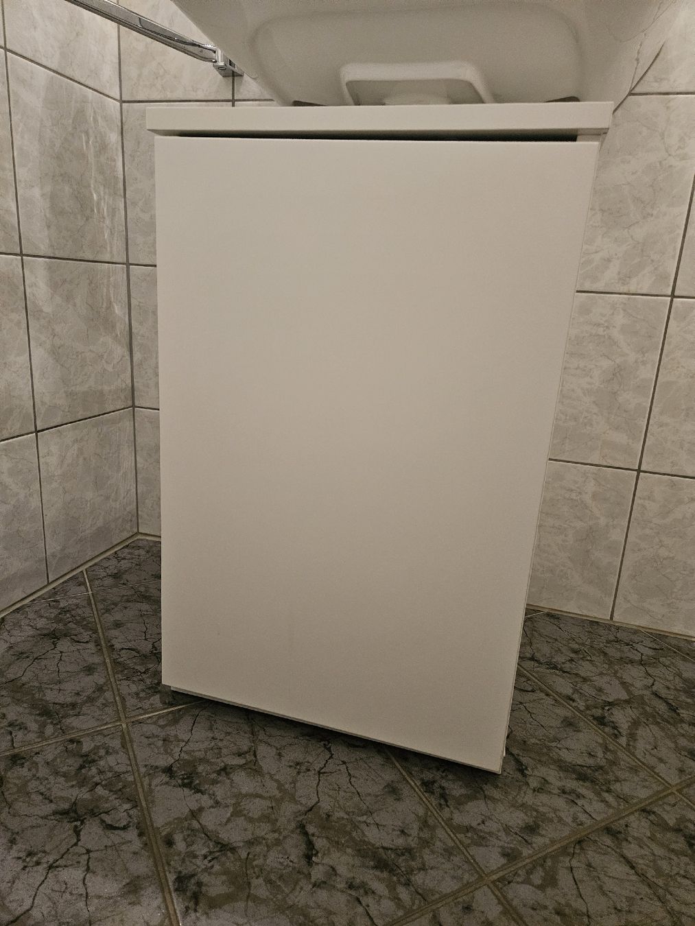 Mobili per bagno: Waschbeckenunterschrank – Usato da Sursee venduto da mil_yzj6 2