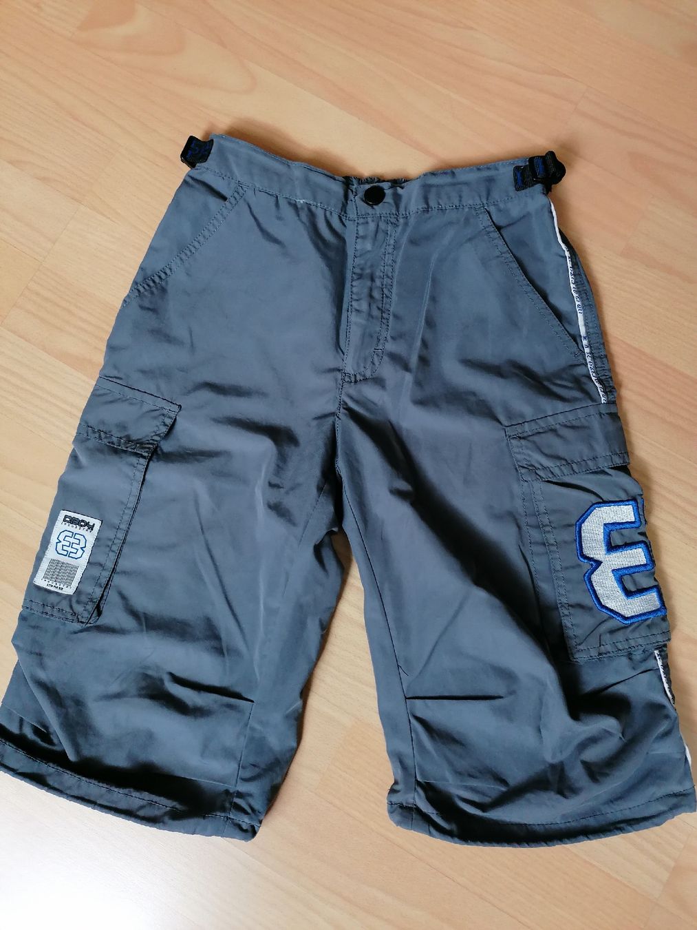 Kleiderpakete & -sets: 3 kurze Hosen Grösse 140 – Gebraucht aus Oberdiessbach von Zwerg82 1