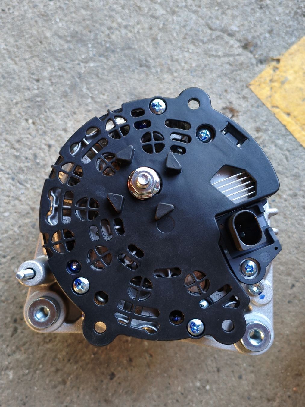 Motori: Lichtmaschine Alternator 180A VW, Škoda oder SEAT – Nuovo e nell'imballaggio originale da Boswil venduto da Ast3