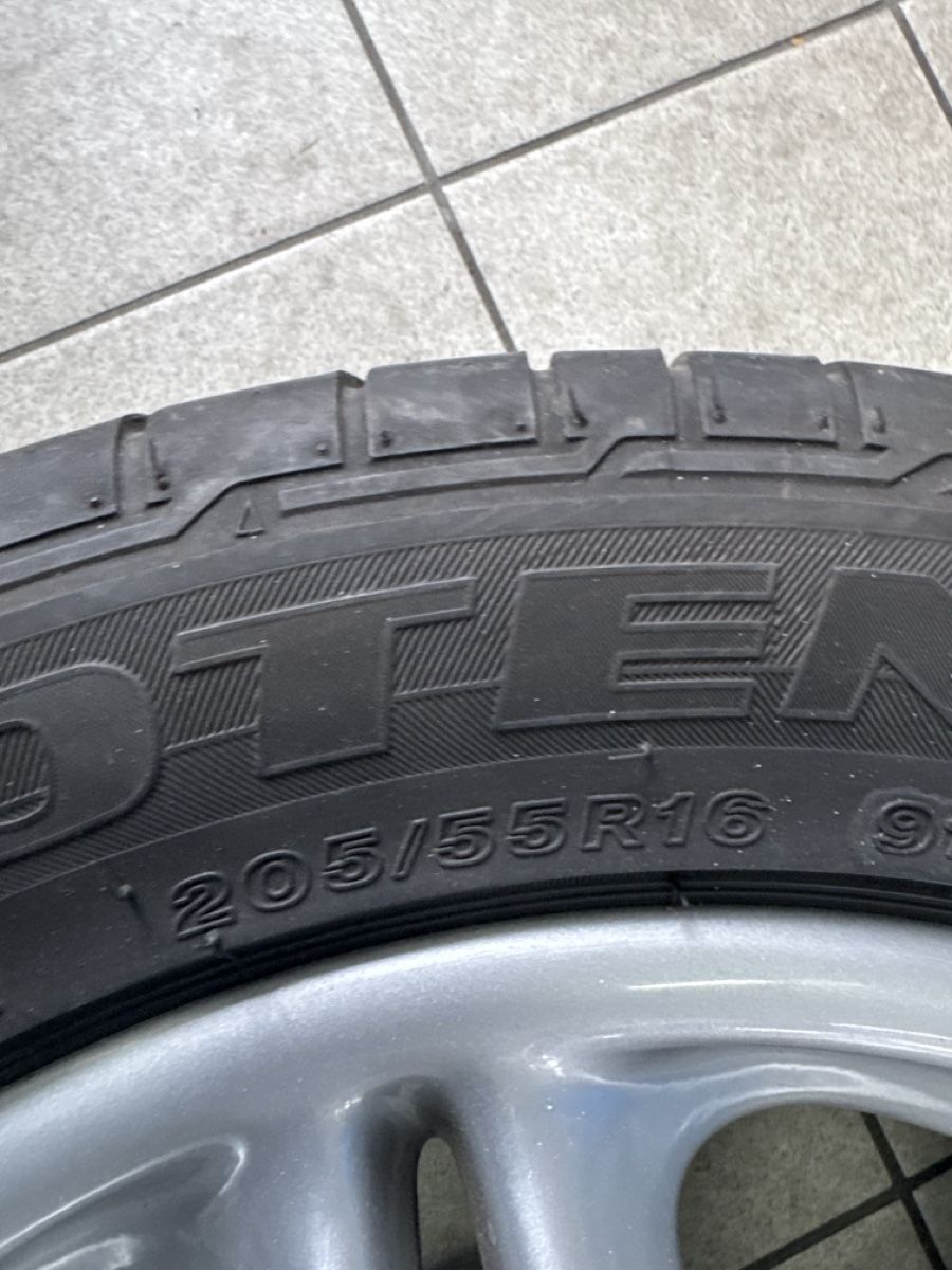Pneumatici & Ruote complete: Porsche Boxter Sommerkompletträder  – Usato da Oftringen venduto da lar_569b 6
