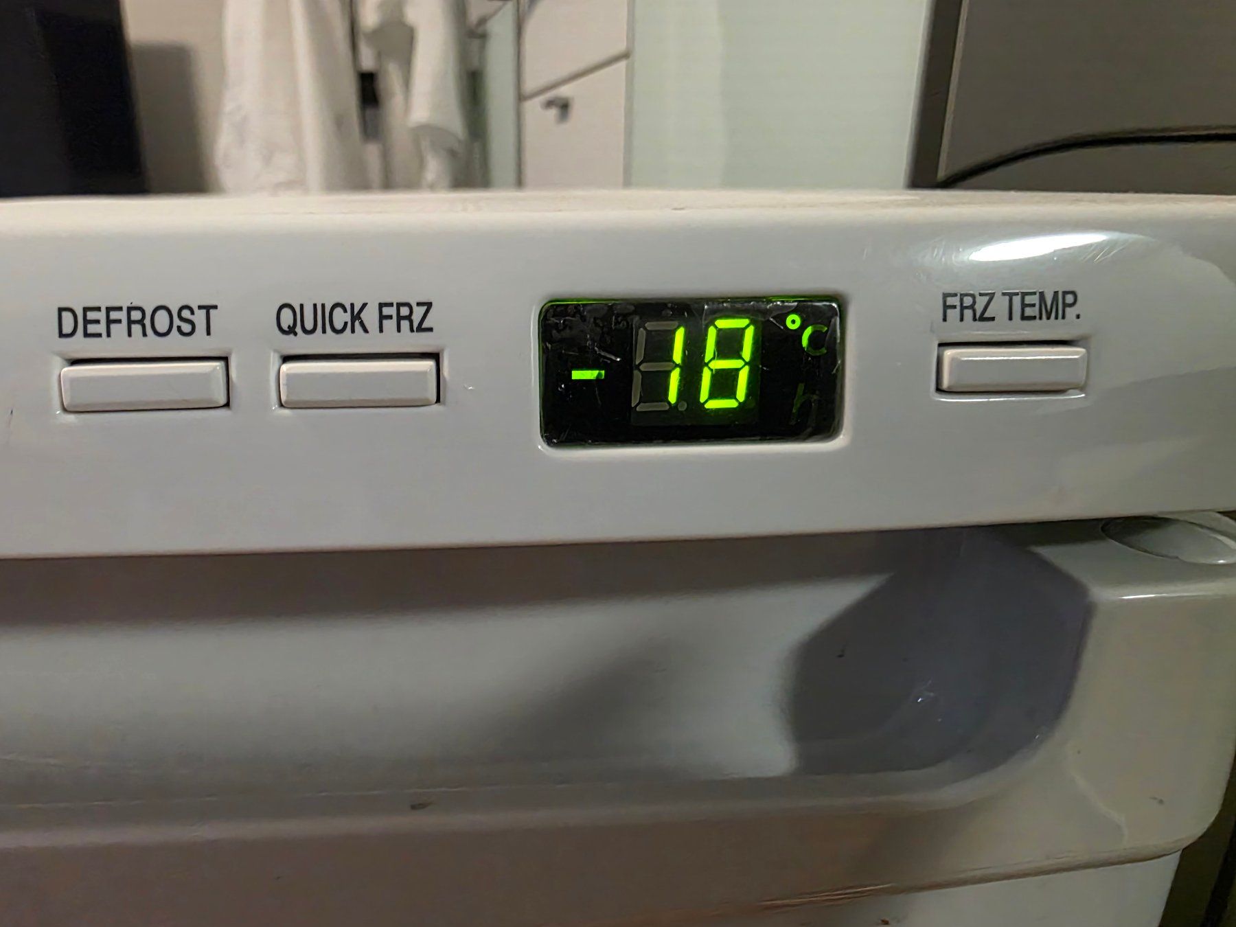 LG Gefrierschrank: LG Express Cool Gefrierschrank ... ab 1.- – Gebraucht aus Luzern von bluedeep 7