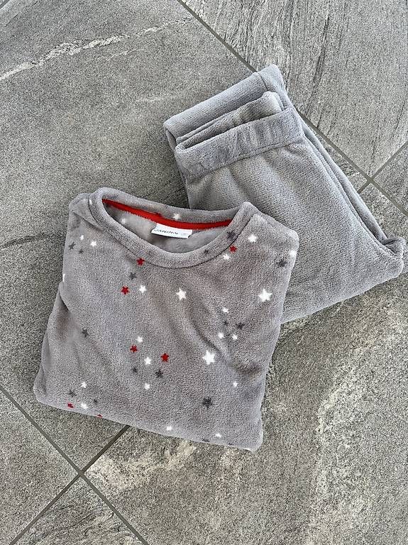 Négligés & Pyjamas: Damen Schlafanzug oder Trainer, Gr. S – Neuf (Voir description) à Bremgarten AG par Honeybooker 4