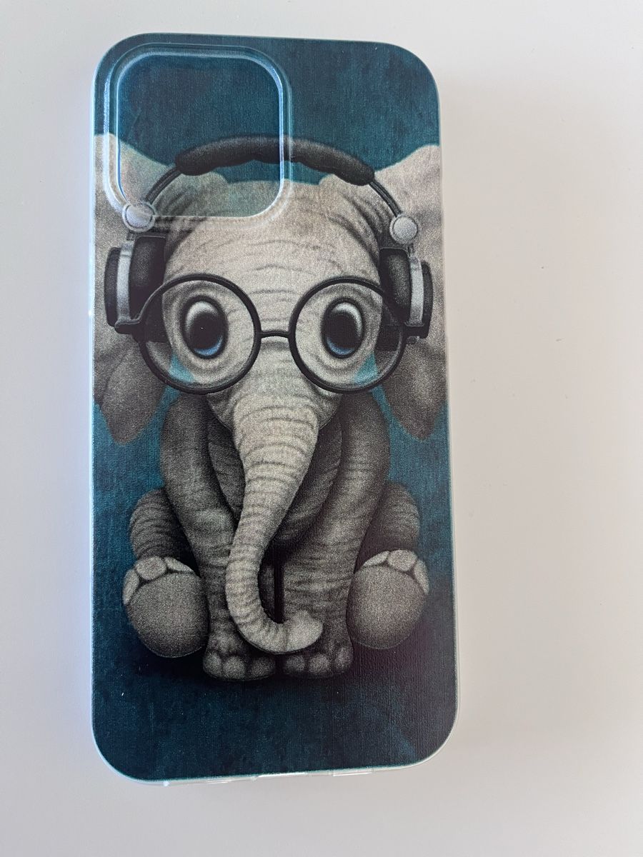 Cover & Protezioni schermo: iPhone 13 Pro Max Hülle Gummi – Nuovo e nell'imballaggio originale da Zürich venduto da chr_lx6h