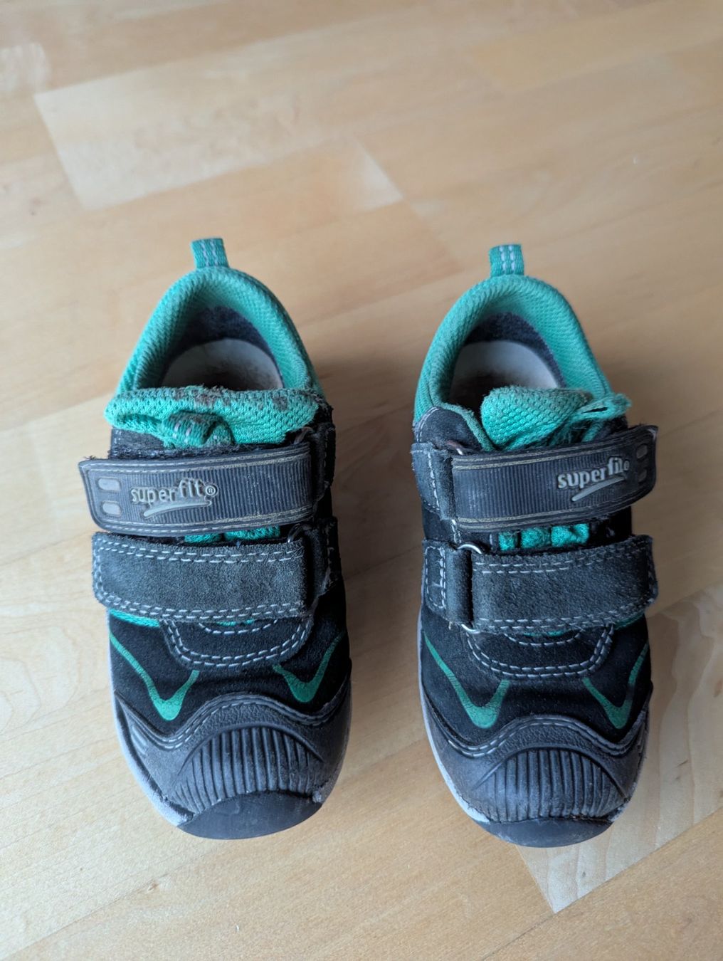 Superfit Scarpe per ragazzi: Halbschuhe Superfit Goretex Gr. 24 – Usato da Ostermundigen venduto da abracadabra16