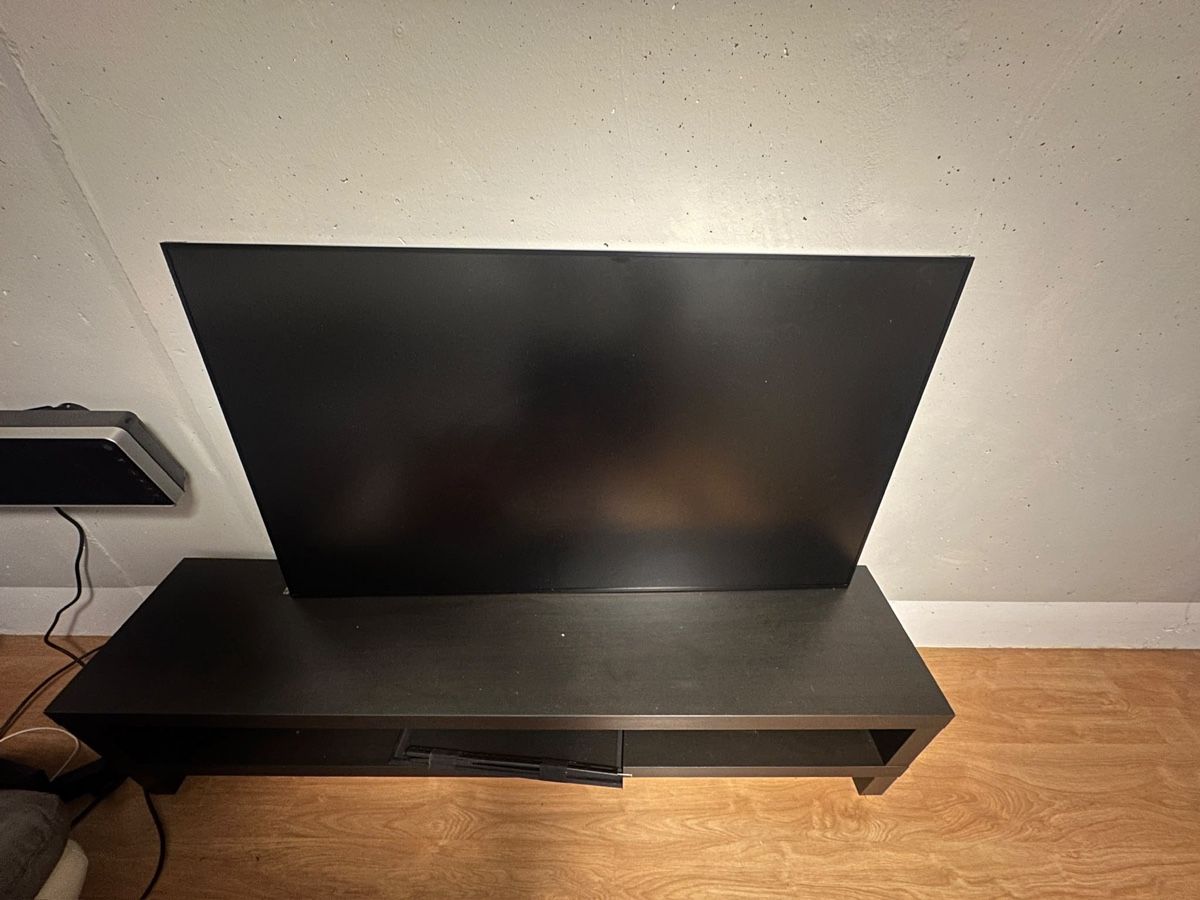 Samsung Monitor: TV Flachbildschirm Samsung – Usato da Bremgarten b. Bern venduto da Claudio47