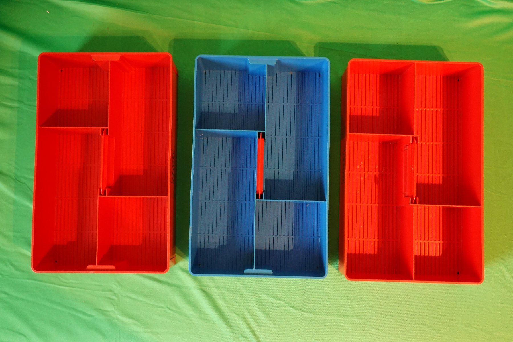 Lego Giocattoli: Alte Lego Lagerboxen mit Logo – Usato da Basel venduto da iwakuni 3