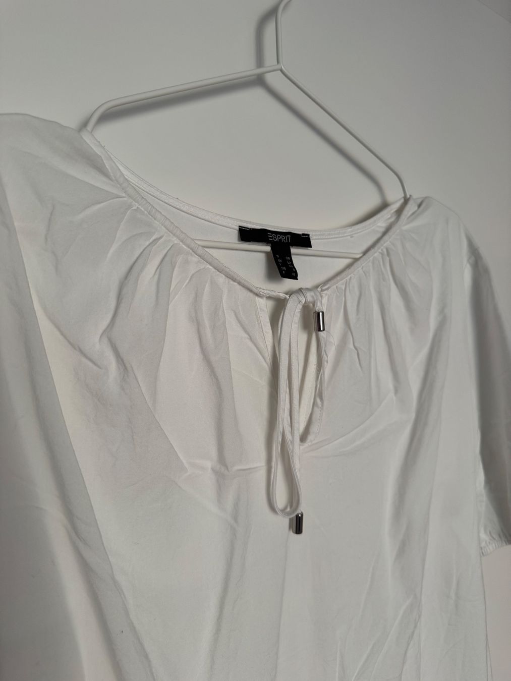 Esprit Chemisiers: Damen Bluse Weiss Grösse 38, Esprit – Neuf (Voir description) à Niederhasli par Erwied 2