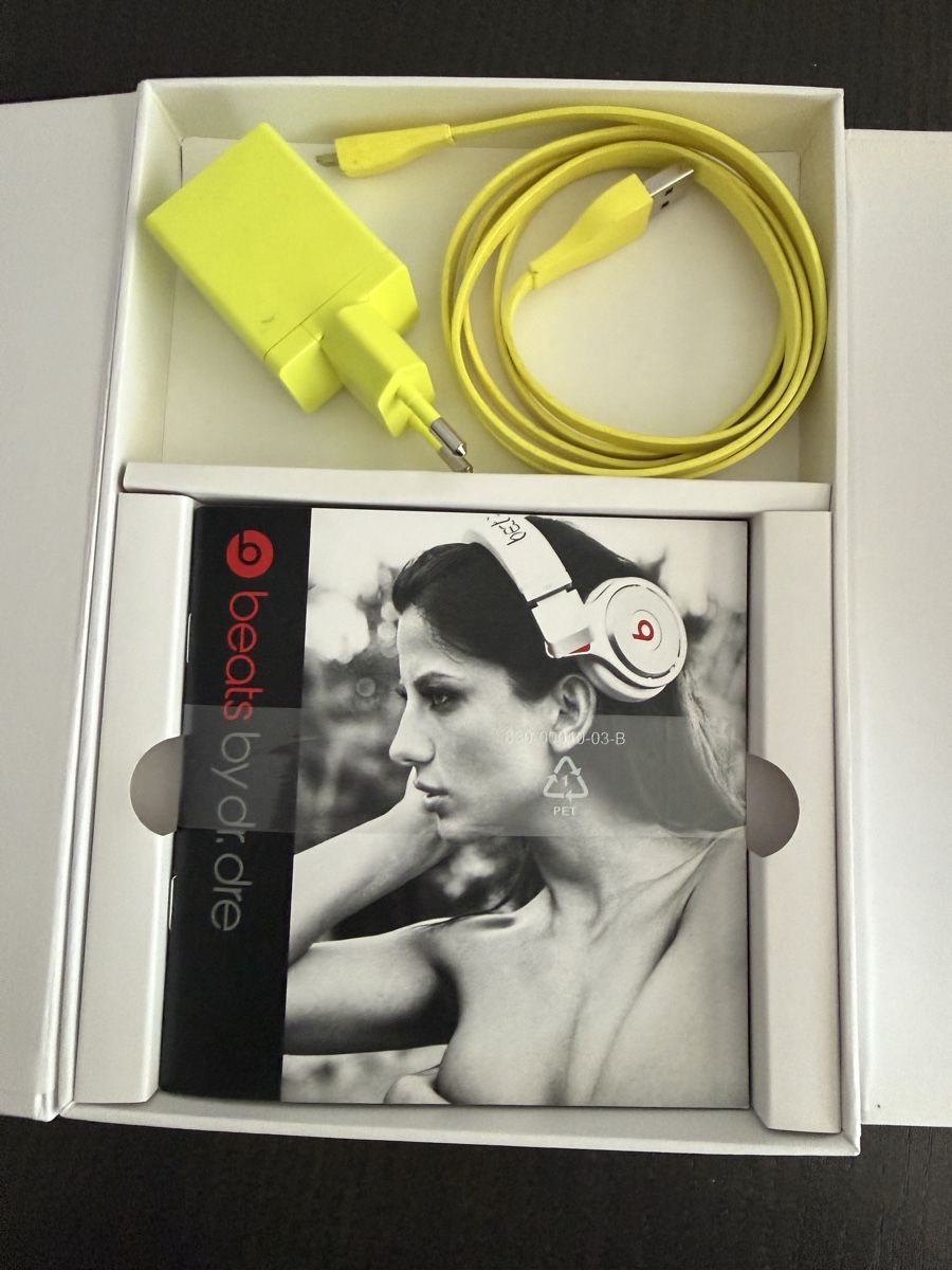 Beats Cuffie: Beats Solo HD Kopfhörer Weiss – Usato da Zürich venduto da whsvfifbxj 2