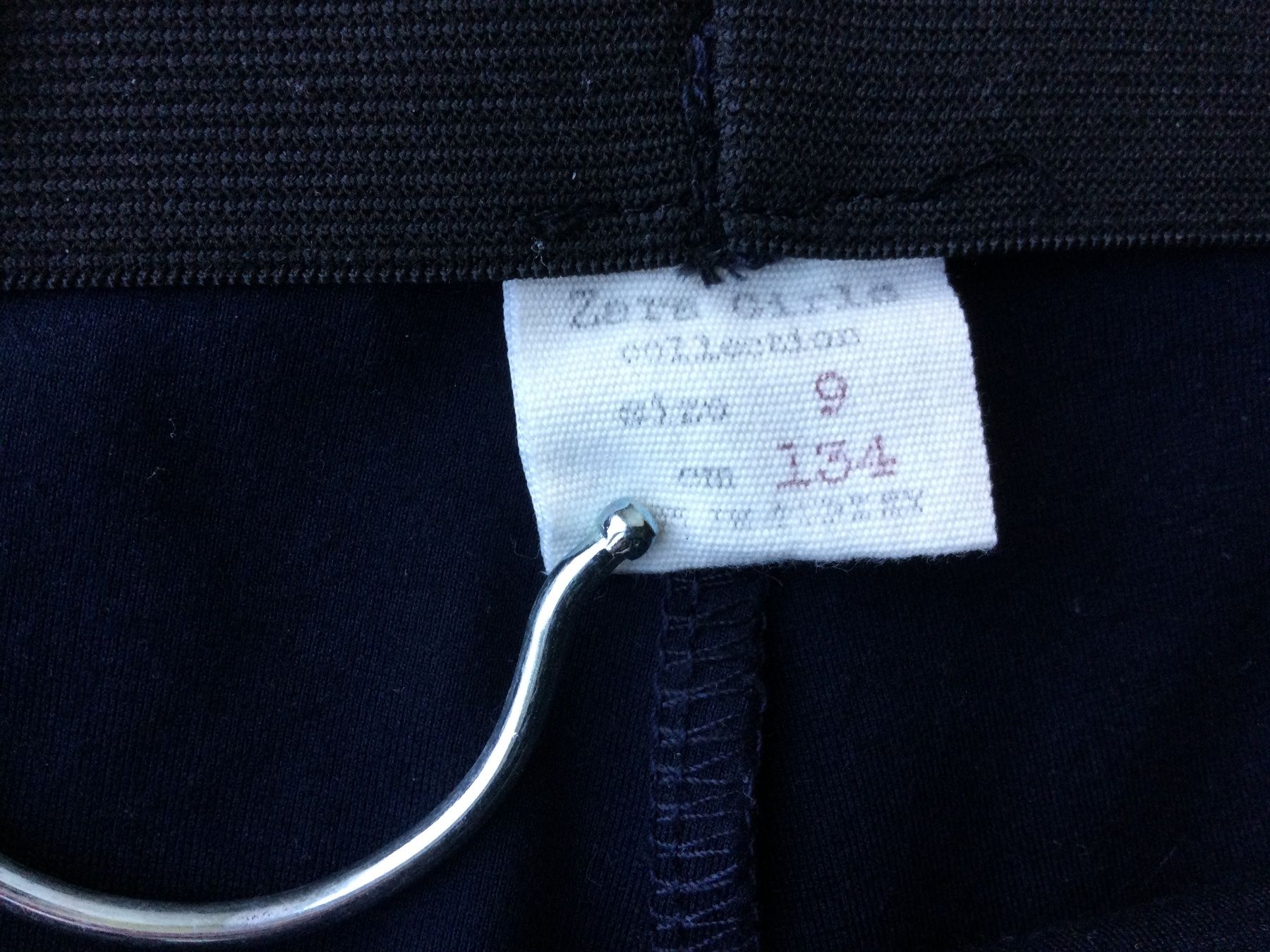 Zara Hosen: Zara Mädchen 3/4 slim Stoff Hose Gr 134 – Gebraucht aus Zürich von mir_2kjl 2