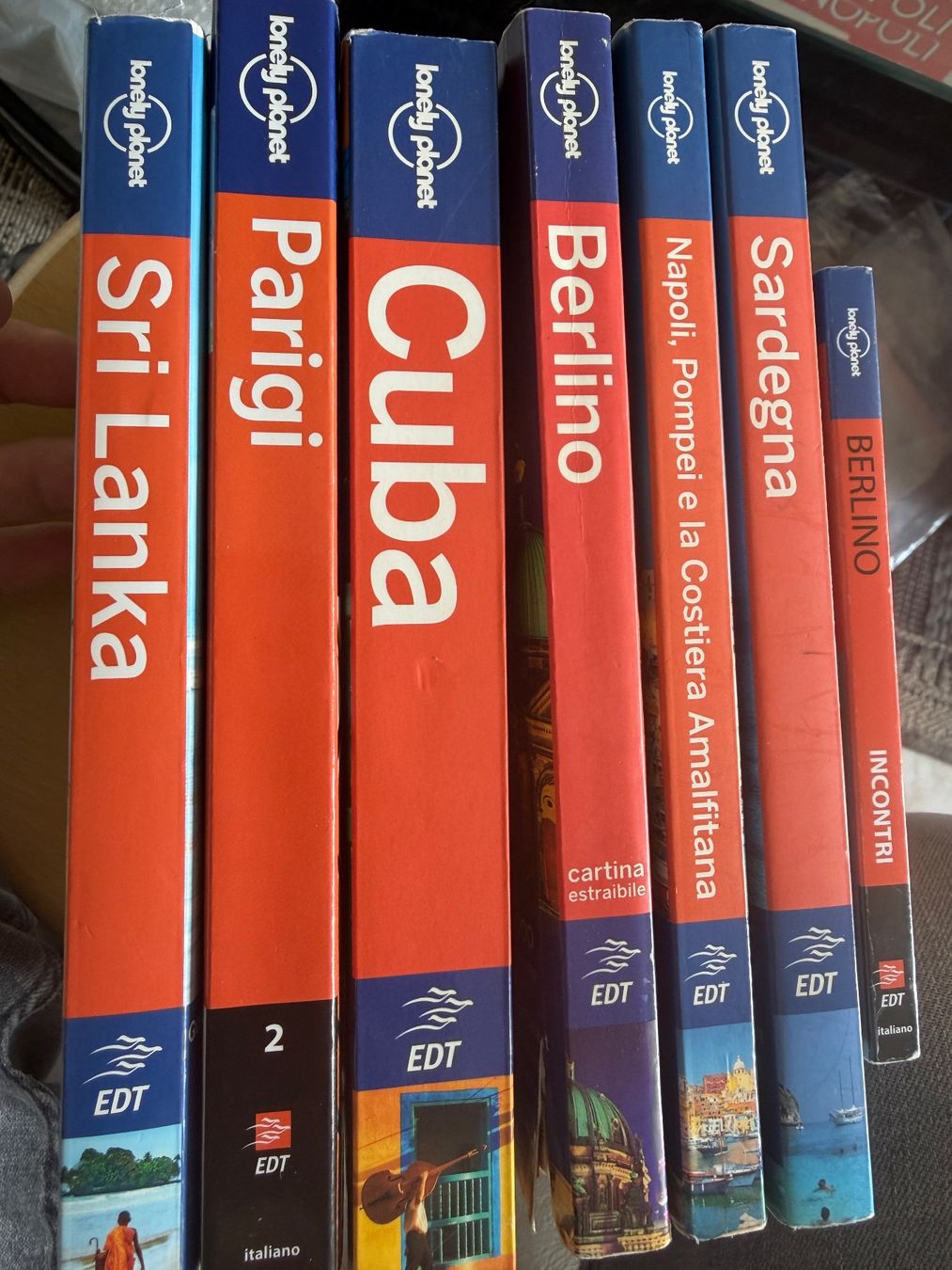 Libri: Lotto di 8 Lonely planet Guide – Usato da Minusio venduto da Vertigopop