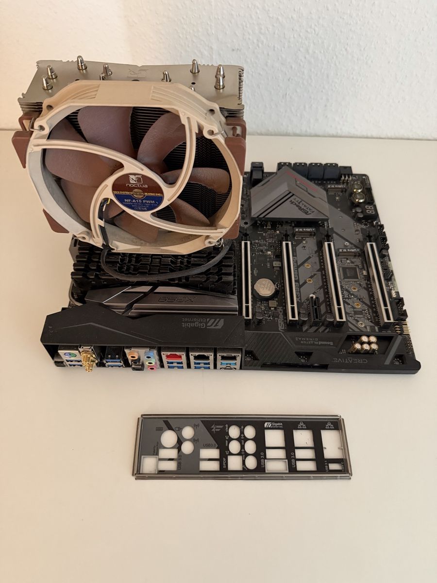 Amd PC: CPU AMD Threadripper 1920x + AsRock X399 + 32GB RAM – Usato da Carouge GE venduto da Stomp