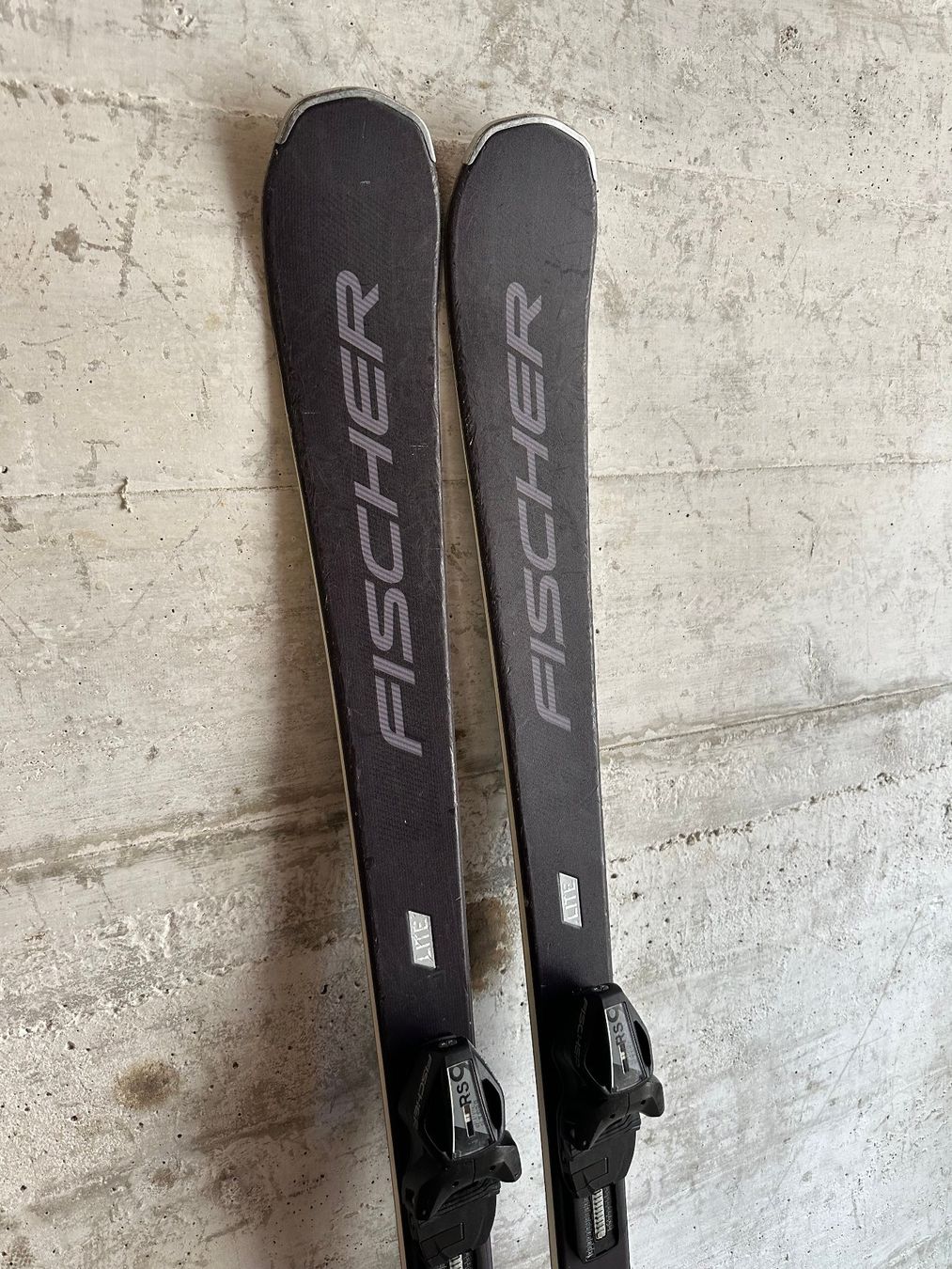 Fischer Skis: Fischer Trinity Ski 150CM – Gebraucht aus Emmenbrücke von karkarkar 1
