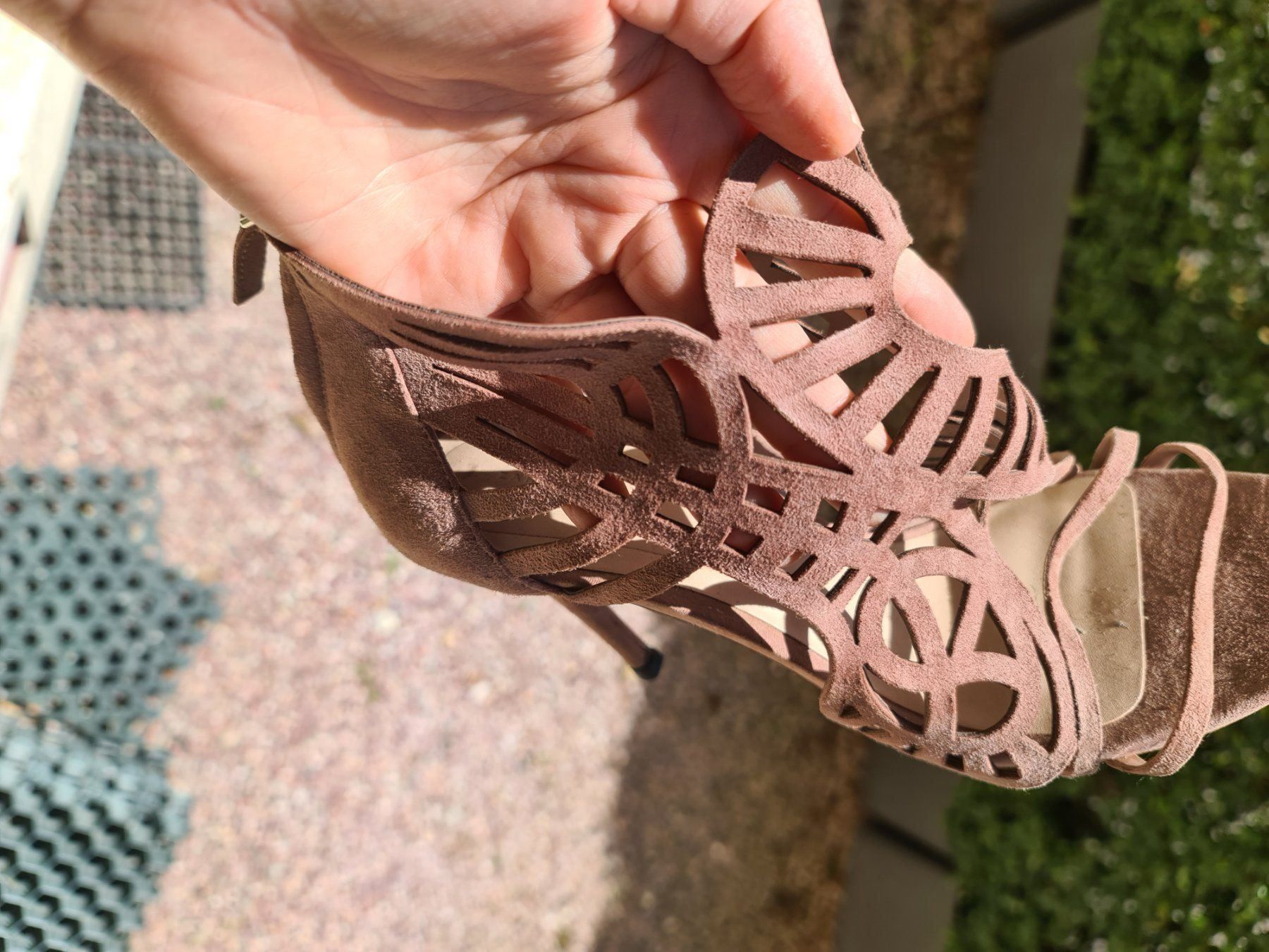 Zara Damenschuhe: Zara Wildleder Sandalen – Gebraucht aus Zürich von Fashionista00 1
