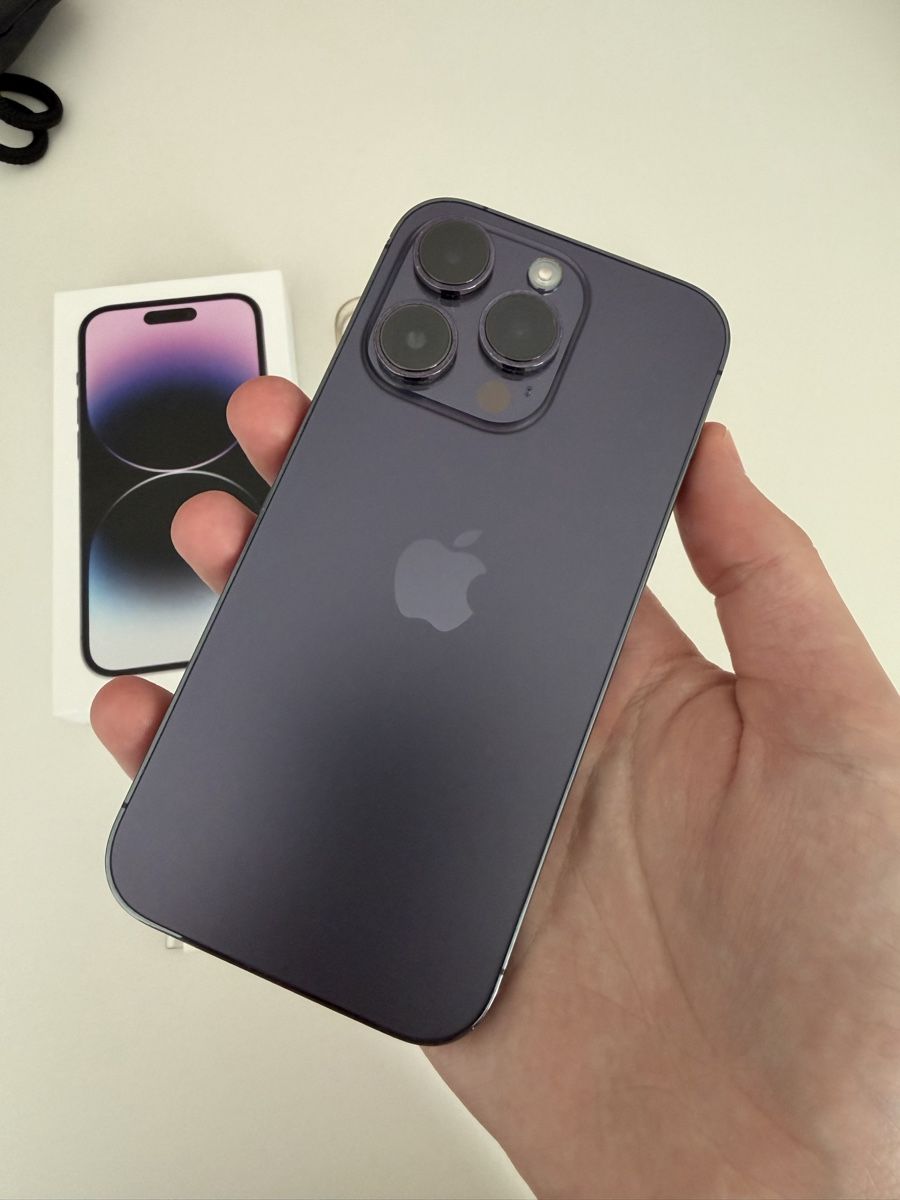 Apple Handys / Smartphones: iPhone 14 Pro Deep Purple 128 GO + Coque et câble – Gebraucht aus Montagny-les-Monts von Leo.Geni 2