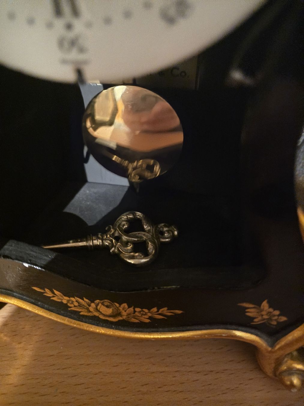 Orologi: le castel pendulette schwarz/gold gebraucht – Usato da Bern venduto da Tigre25 3