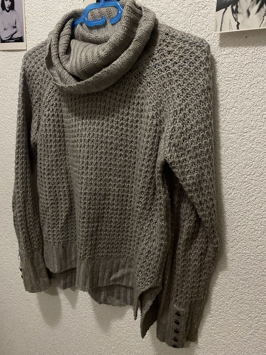 Maglioni & Felpe: Graues Rollkragenpullover🩶 – Usato da Zürich venduto da mar_6xcq