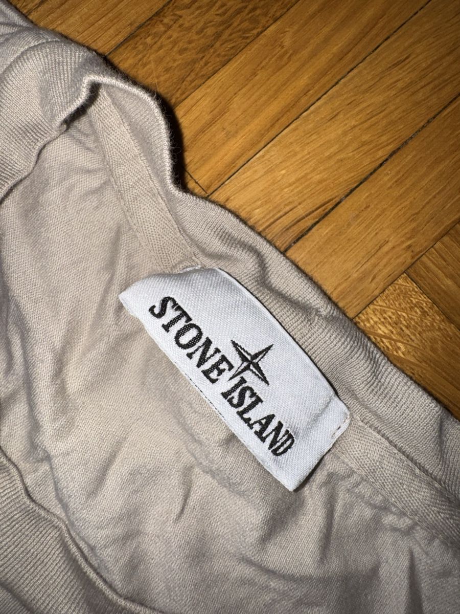 Stone Island T-Shirts: T-shirt Stone Island Compass Logo Desert – Gebraucht aus Genève von pre_9tyc 4