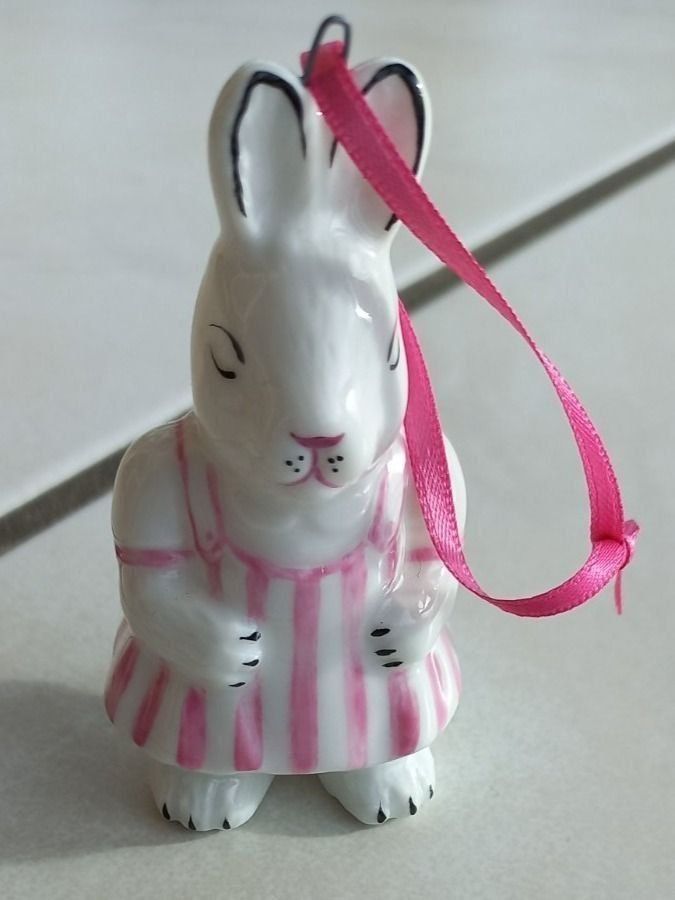 Figuren: Porzellan Hase handbemalt – Neu und originalverpackt aus Winistorf von acreativ1